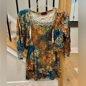 Kisca Gold & Blue Velvet Crinkled Crop Blazer with Silver Cuffs, Size 1 (small).